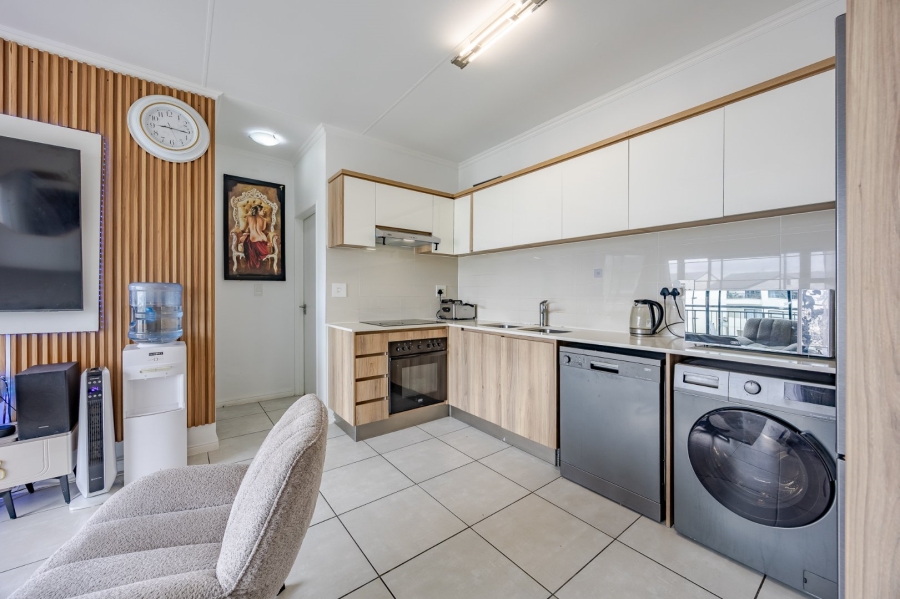 1 Bedroom Property for Sale in Richwood Western Cape
